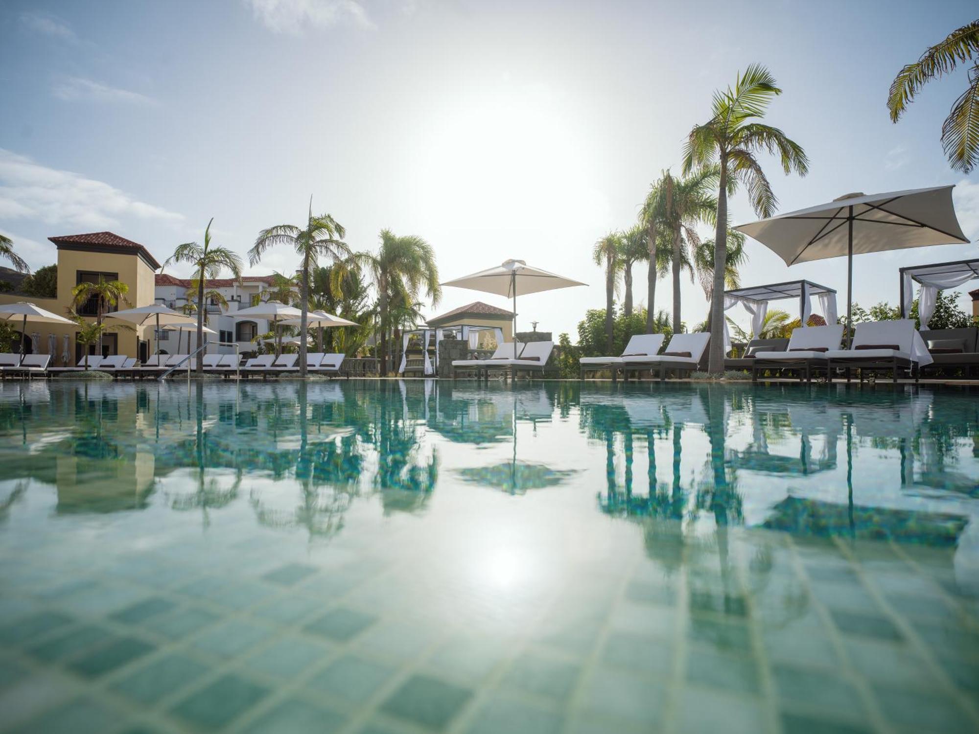 Dreams Madeira Resort Spa & Marina 卡尼萨尔 外观 照片