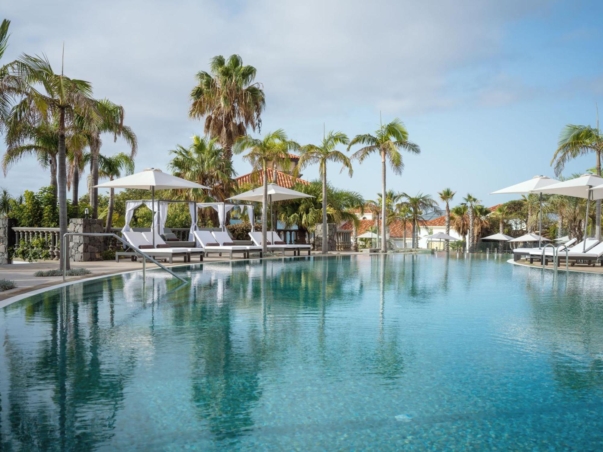 Dreams Madeira Resort Spa & Marina 卡尼萨尔 外观 照片