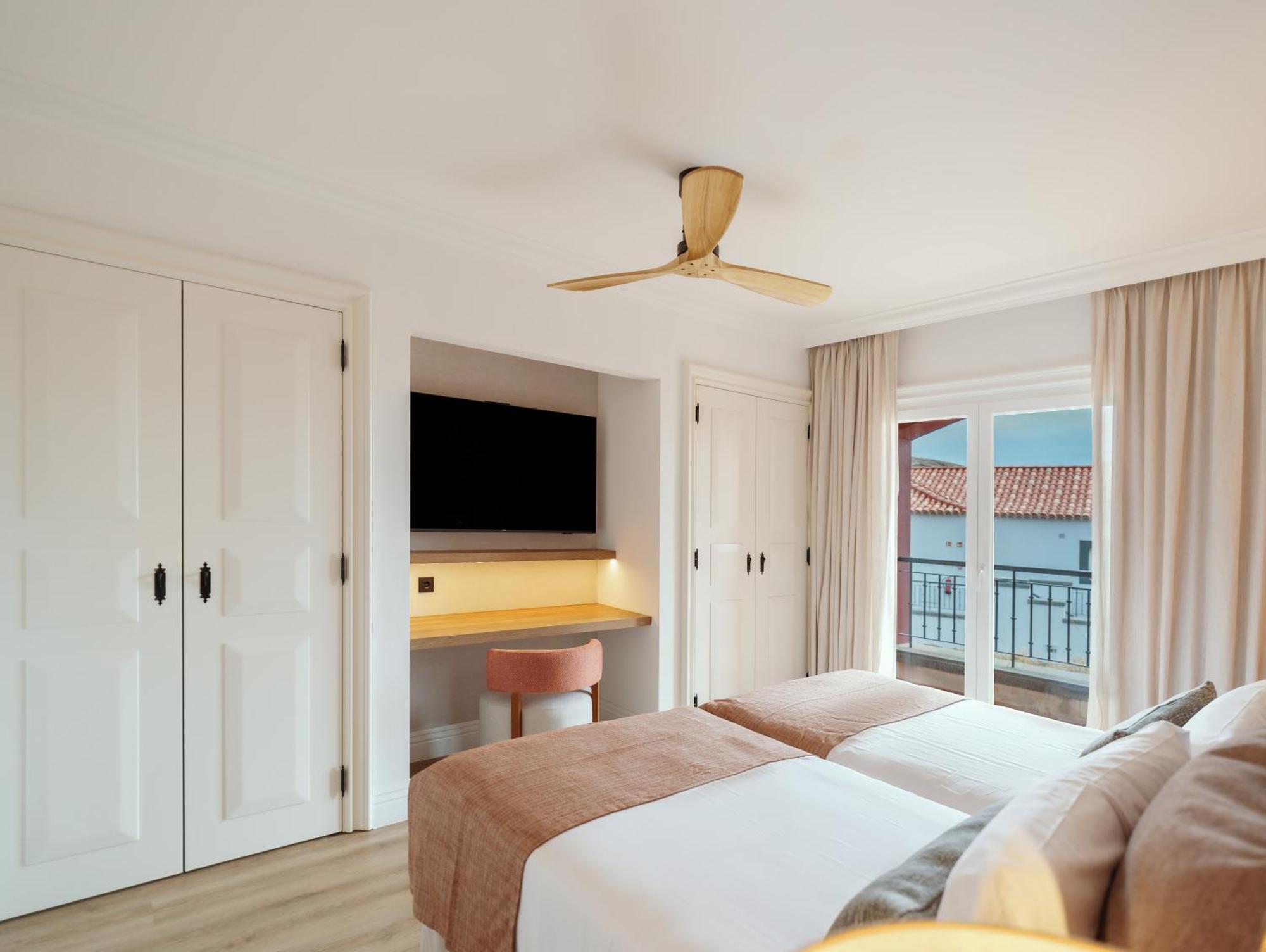 Dreams Madeira Resort Spa & Marina 卡尼萨尔 外观 照片