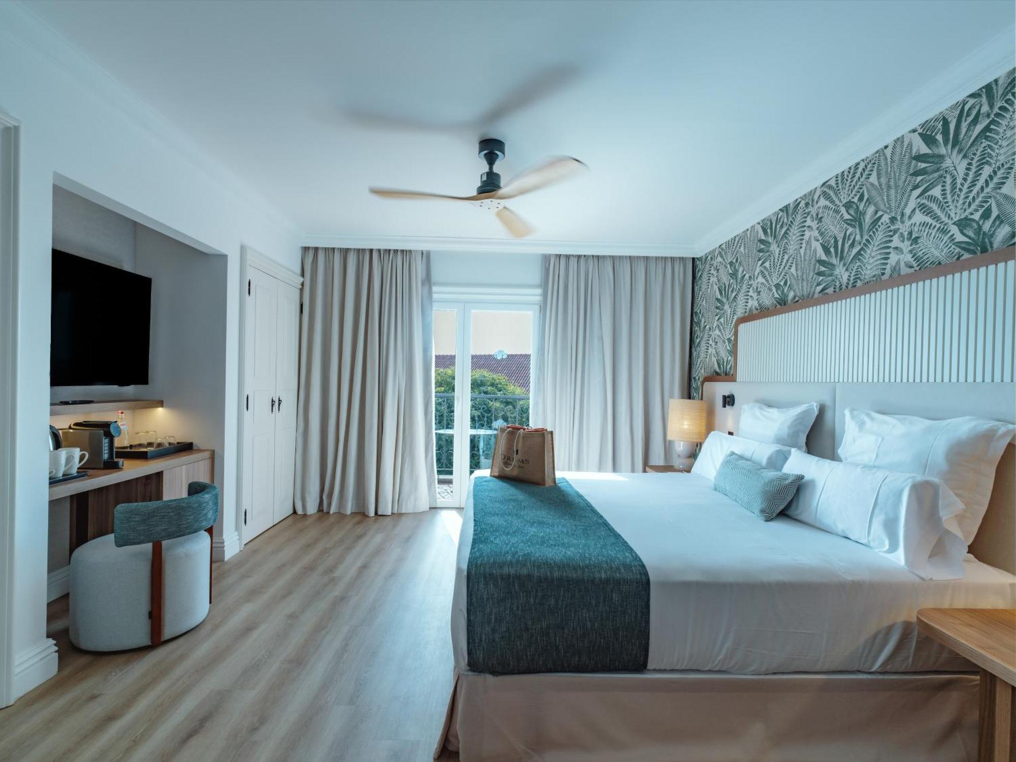 Dreams Madeira Resort Spa & Marina 卡尼萨尔 外观 照片